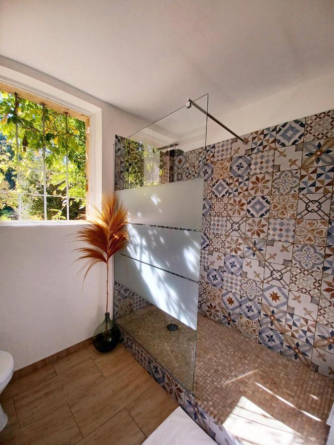 Studio Avec Jardin Entre Aix-En-Provence, Luberon Et Verdon Peyrolles-en-Provence المظهر الخارجي الصورة